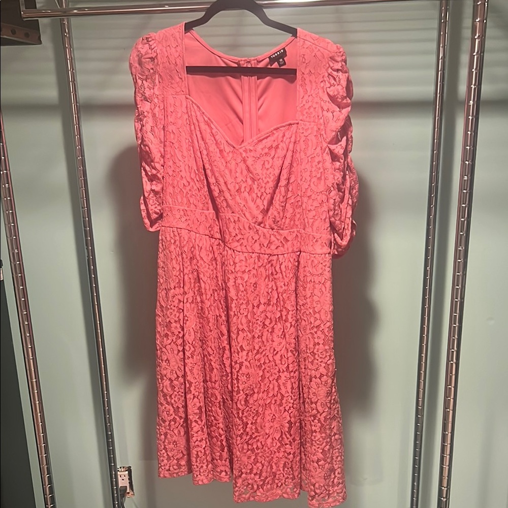 Elegant Pink Lace Dress